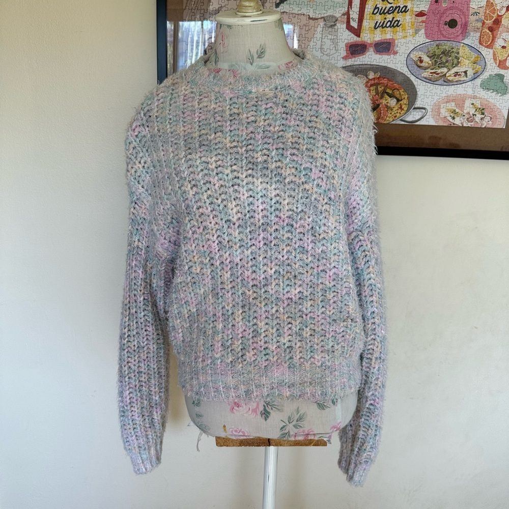 Chunky pastel knit sweater
